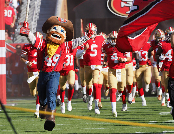 NFL: Preseason-Dallas Cowboys at San Francisco 49ers