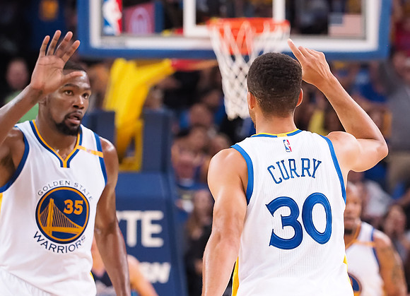 NBA: Dallas Mavericks at Golden State Warriors