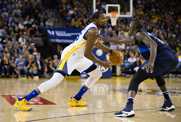 NBA: Dallas Mavericks at Golden State Warriors