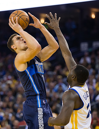 NBA: Dallas Mavericks at Golden State Warriors