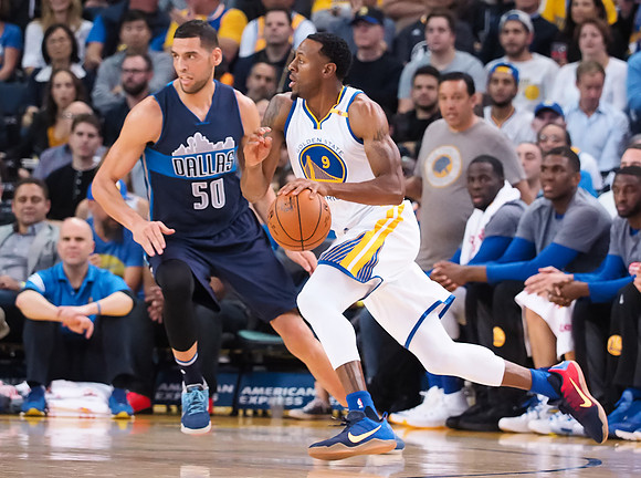 NBA: Dallas Mavericks at Golden State Warriors