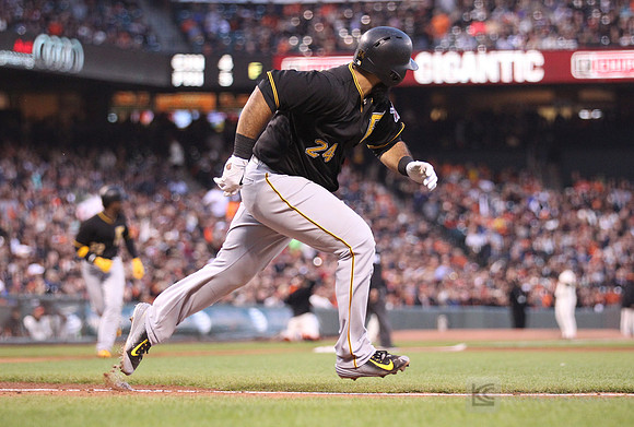 MLB: Pittsburgh Pirates at San Francisco Giants