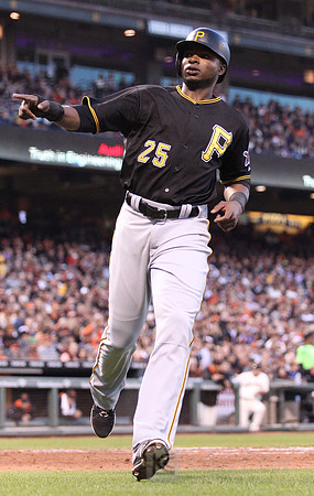 MLB: Pittsburgh Pirates at San Francisco Giants