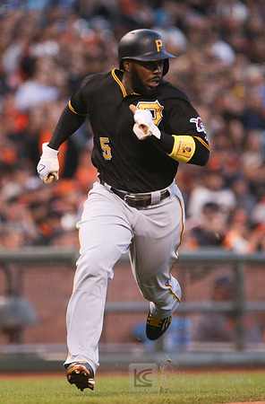 MLB: Pittsburgh Pirates at San Francisco Giants