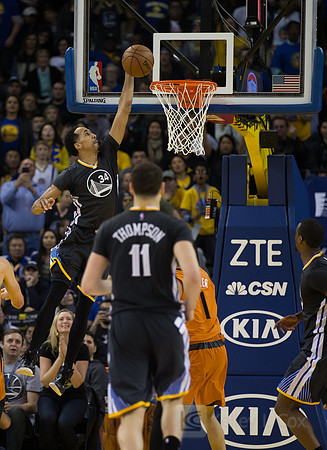 NBA: Phoenix Suns at Golden State Warriors