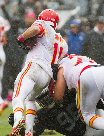 NFL: Kansas City Chiefs at Oakland Raiders