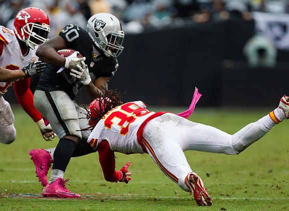 NFL: Kansas City Chiefs at Oakland Raiders