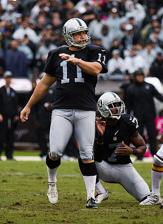 NFL: Kansas City Chiefs at Oakland Raiders