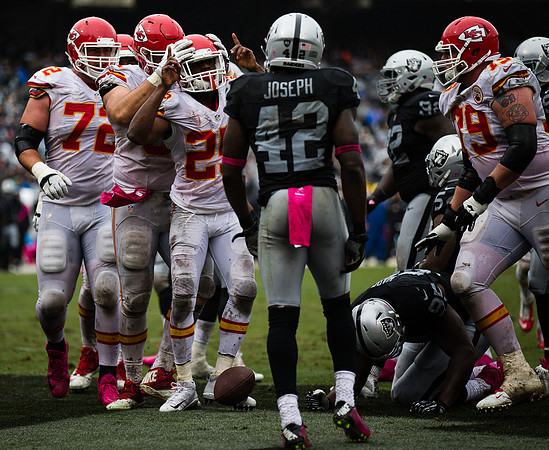 NFL: Kansas City Chiefs at Oakland Raiders