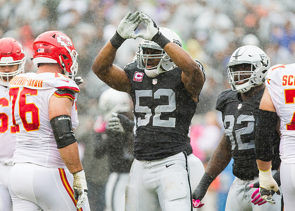 NFL: Kansas City Chiefs at Oakland Raiders
