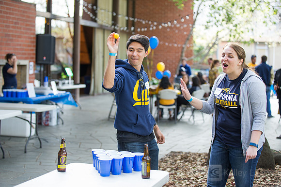Young Alumni Hoops Party