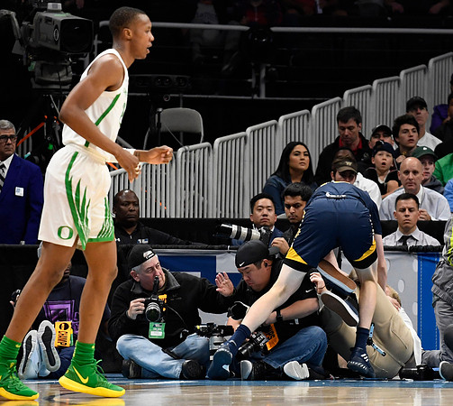 NCAA Basketball: NCAA Tournament-Second Round-UC Irvine vs Oregon