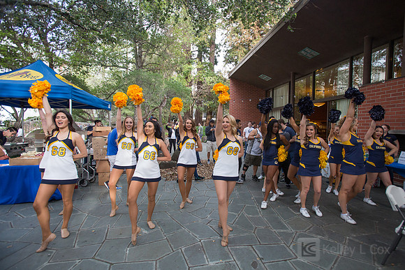 Young Alumni Hoops Party
