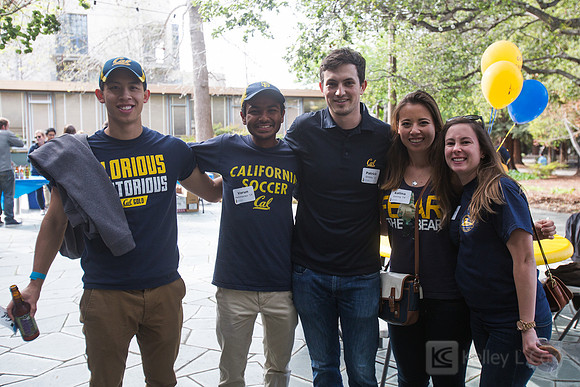 Young Alumni Hoops Party