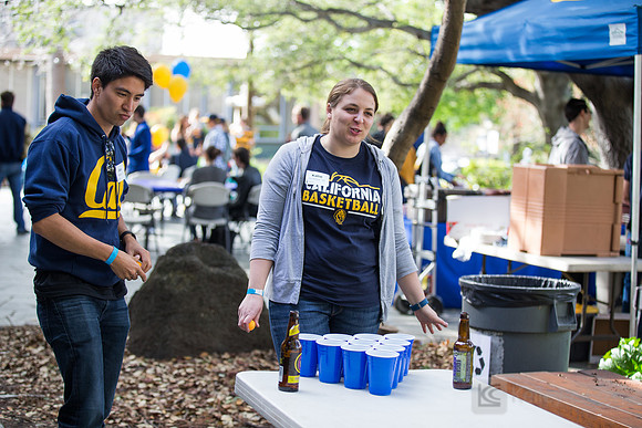 Young Alumni Hoops Party