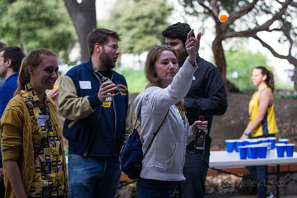 Young Alumni Hoops Party