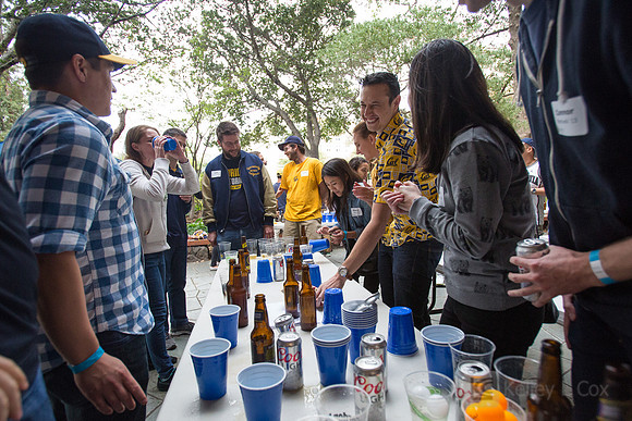 Young Alumni Hoops Party