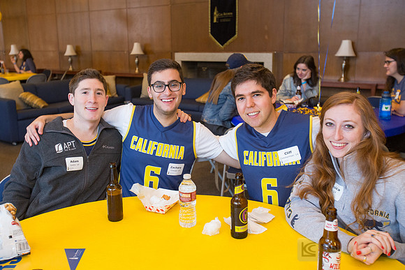 Young Alumni Hoops Party