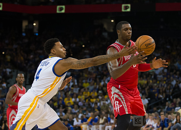 NBA: Preseason-Houston Rockets at Golden State Warriors