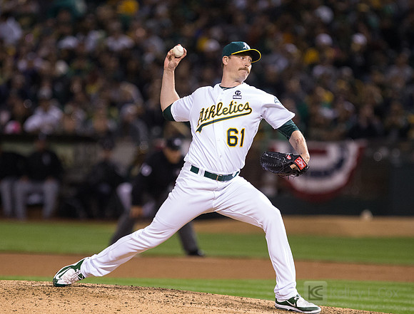 MLB: Chicago White Sox at Oakland Athletics