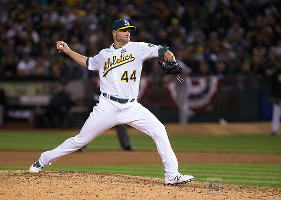 MLB: Chicago White Sox at Oakland Athletics
