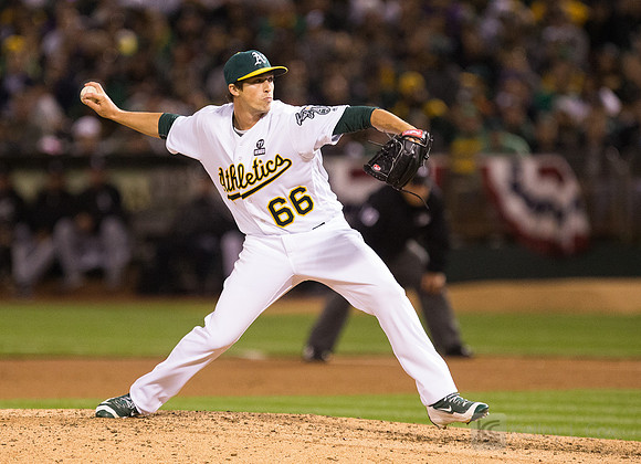MLB: Chicago White Sox at Oakland Athletics