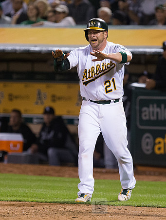 MLB: Chicago White Sox at Oakland Athletics