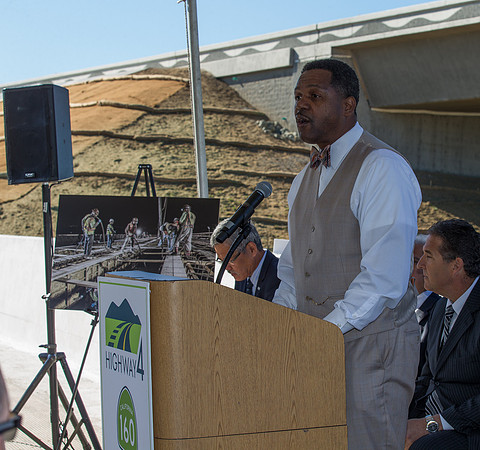 SR160/HWY4 Ribbon Cutting