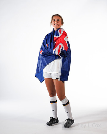 Daisy Cleverley (22)