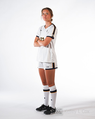 Daisy Cleverley (22)