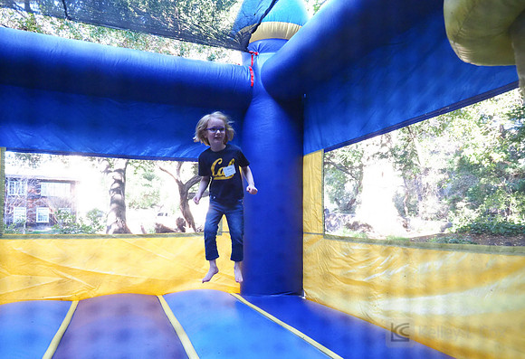 California Alumni Association: Family Friendly Hoops Party