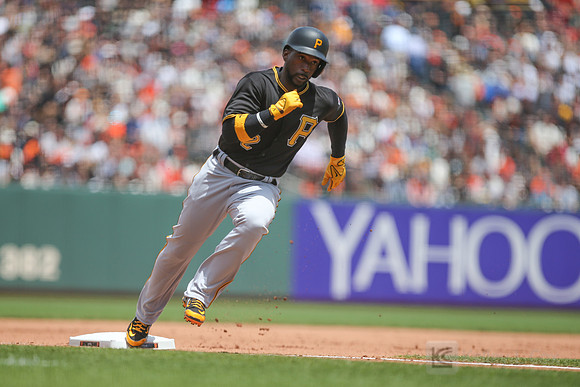 MLB: Pittsburgh Pirates at San Francisco Giants