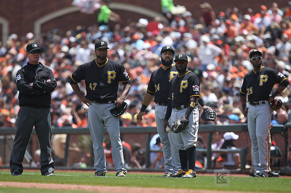 MLB: Pittsburgh Pirates at San Francisco Giants