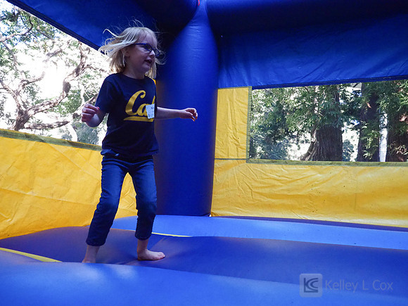 California Alumni Association: Family Friendly Hoops Party
