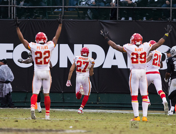 NFL: Kansas City Chiefs at Oakland Raiders