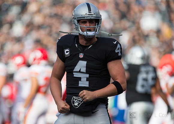 NFL: Kansas City Chiefs at Oakland Raiders