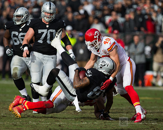 NFL: Kansas City Chiefs at Oakland Raiders