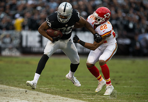 NFL: Kansas City Chiefs at Oakland Raiders