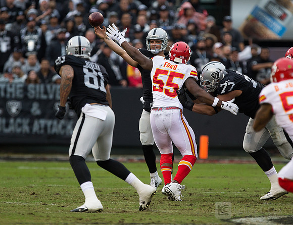 NFL: Kansas City Chiefs at Oakland Raiders