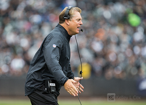NFL: Kansas City Chiefs at Oakland Raiders