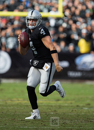 NFL: Kansas City Chiefs at Oakland Raiders