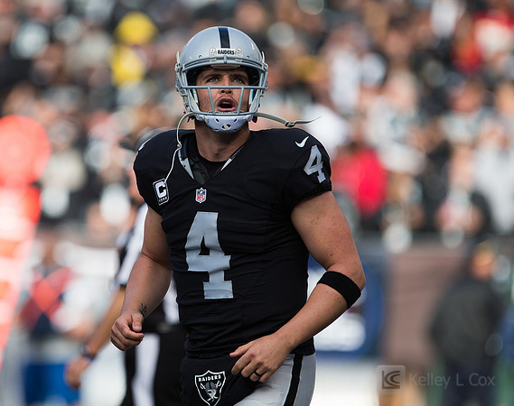 NFL: Kansas City Chiefs at Oakland Raiders