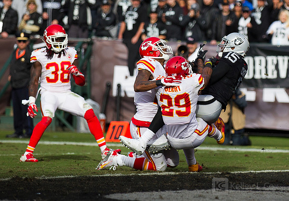 NFL: Kansas City Chiefs at Oakland Raiders