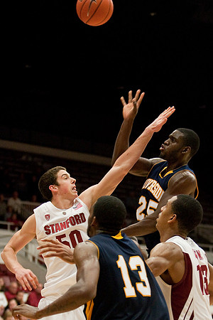 NCAA MEN'S BASKETBALL 2010 - Dec 12 - UC Riverside at Stanford