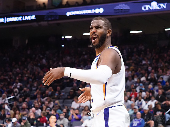 NBA: Phoenix Suns at Sacramento Kings