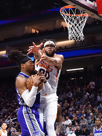 NBA: Phoenix Suns at Sacramento Kings