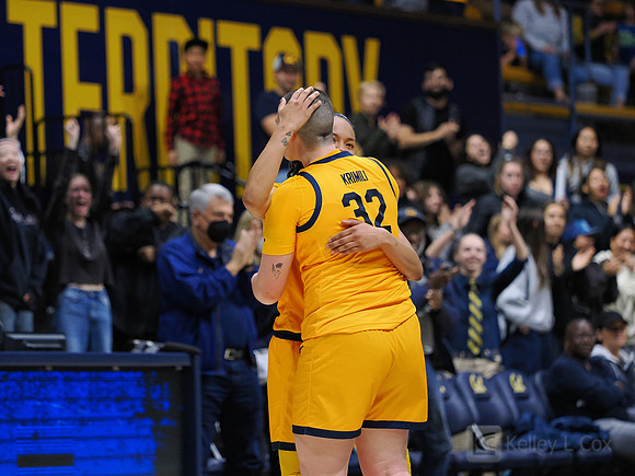 Leilani McIntosh (1), Ioanna Krimili (32)