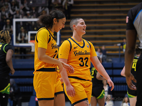 McKayla Williams (24), Ioanna Krimili (32)