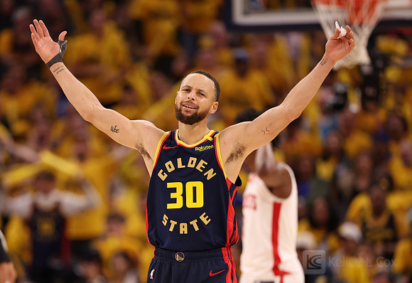 NBA: Playoffs-Houston Rockets at Golden State Warriors
