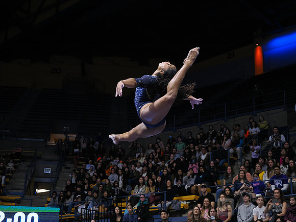 eMjae Frazier